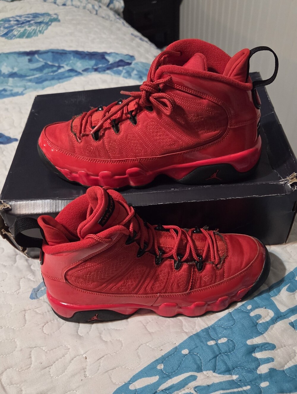 Jordan 9 Red Chili